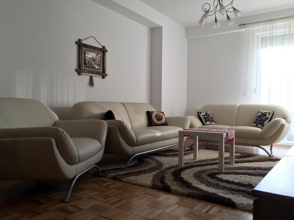 Apartment Gashi Priştine Dış mekan fotoğraf